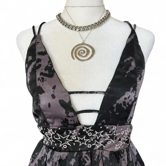 SOLD Urban Outfitters Naomi Strappy Mini Dress S - Picture 4 of 8